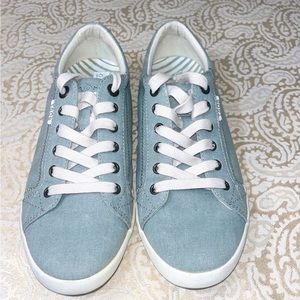 TAOS Star Lake Blue (STA12844) Womens Size 10 Canvas Sneakers Shoes NEW No Box